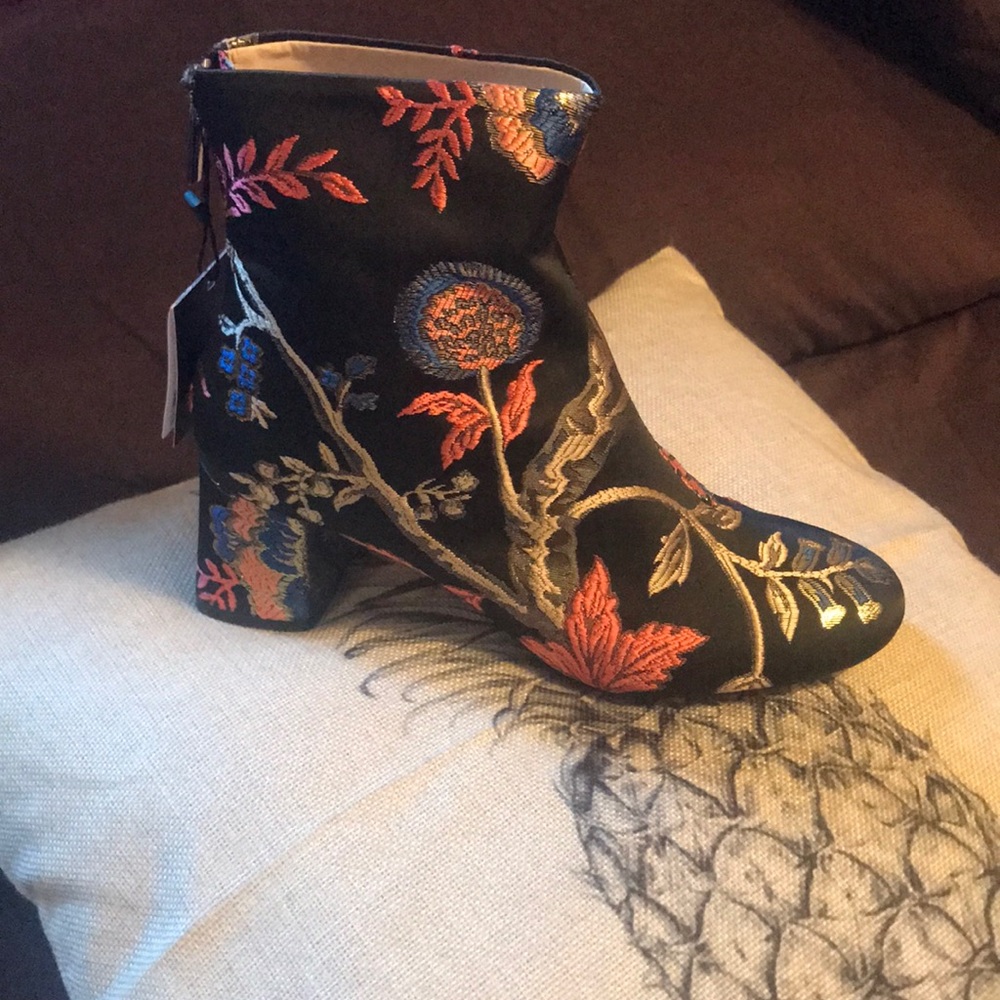 Zara boots